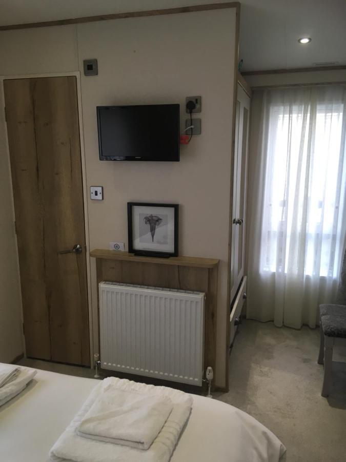 Tattershall Lakes Retreat 3 Bedroom Mini Lodge Waddington  Zewnętrze zdjęcie